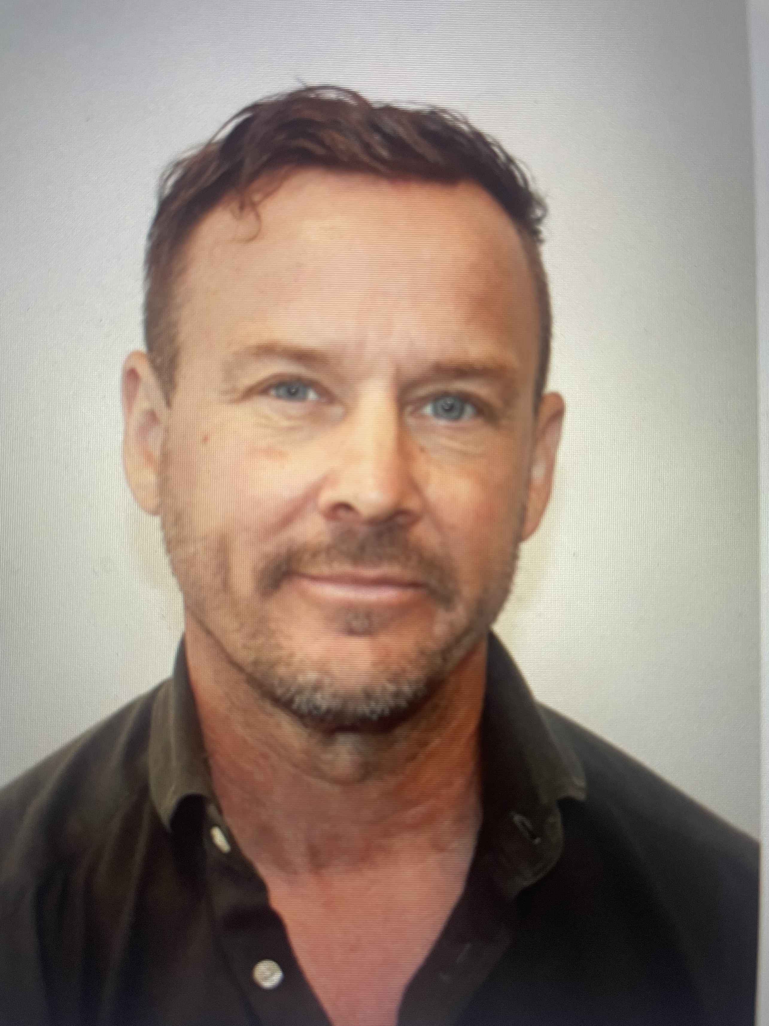 Lär känna Henrik Eklöf, tränare i Edsvalla IF