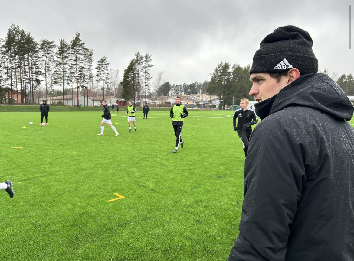 Möt David Laksola, tränare i Torsåkers IF