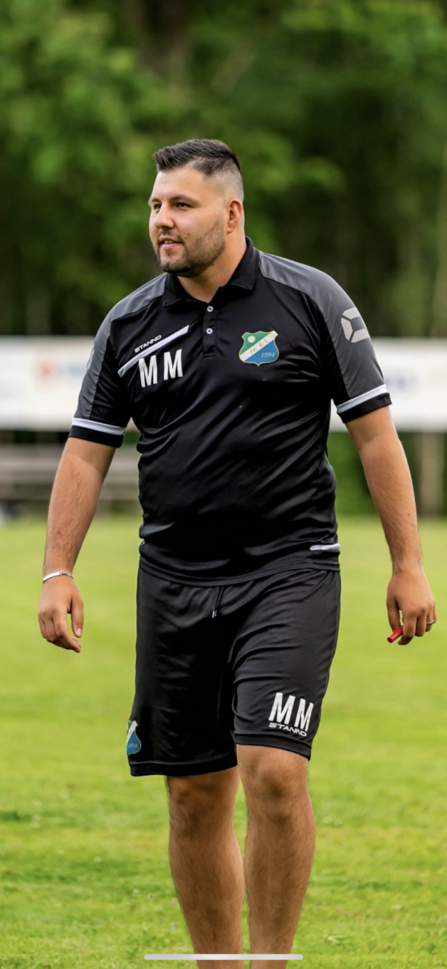 Möt Muamer Makic, tränare i FK Älmeboda-Linneryd